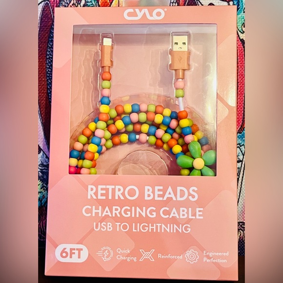 Cylo Retro Beads USB to Lightning Charging Cable - Multi-Color For Apple Devices - Picture 4 of 5